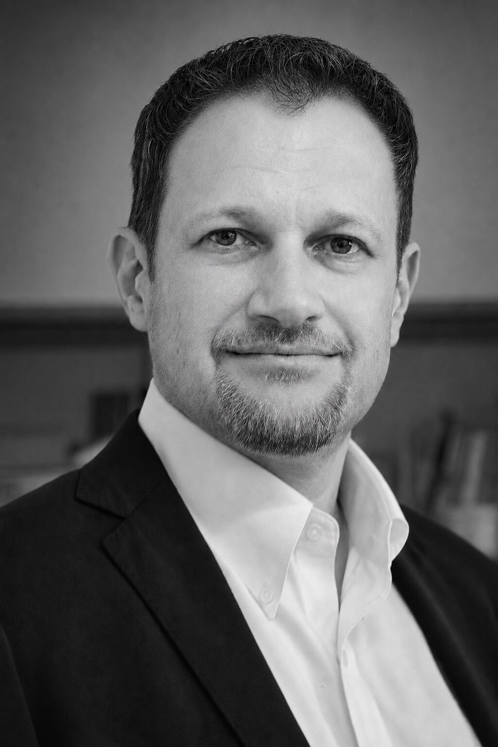 Dr. Lior Tabansky